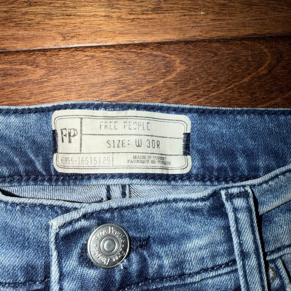Free People Jeans Women's Size 30 Turquoise Skinny Leg Denim 61855-16515125 NWT - Picture 4 of 8